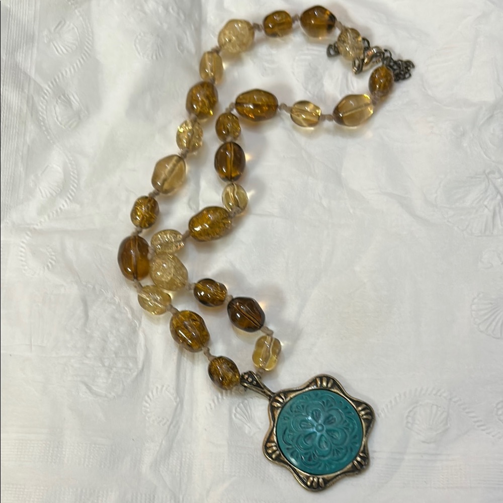 Elegant Turquoise and Amber Necklace